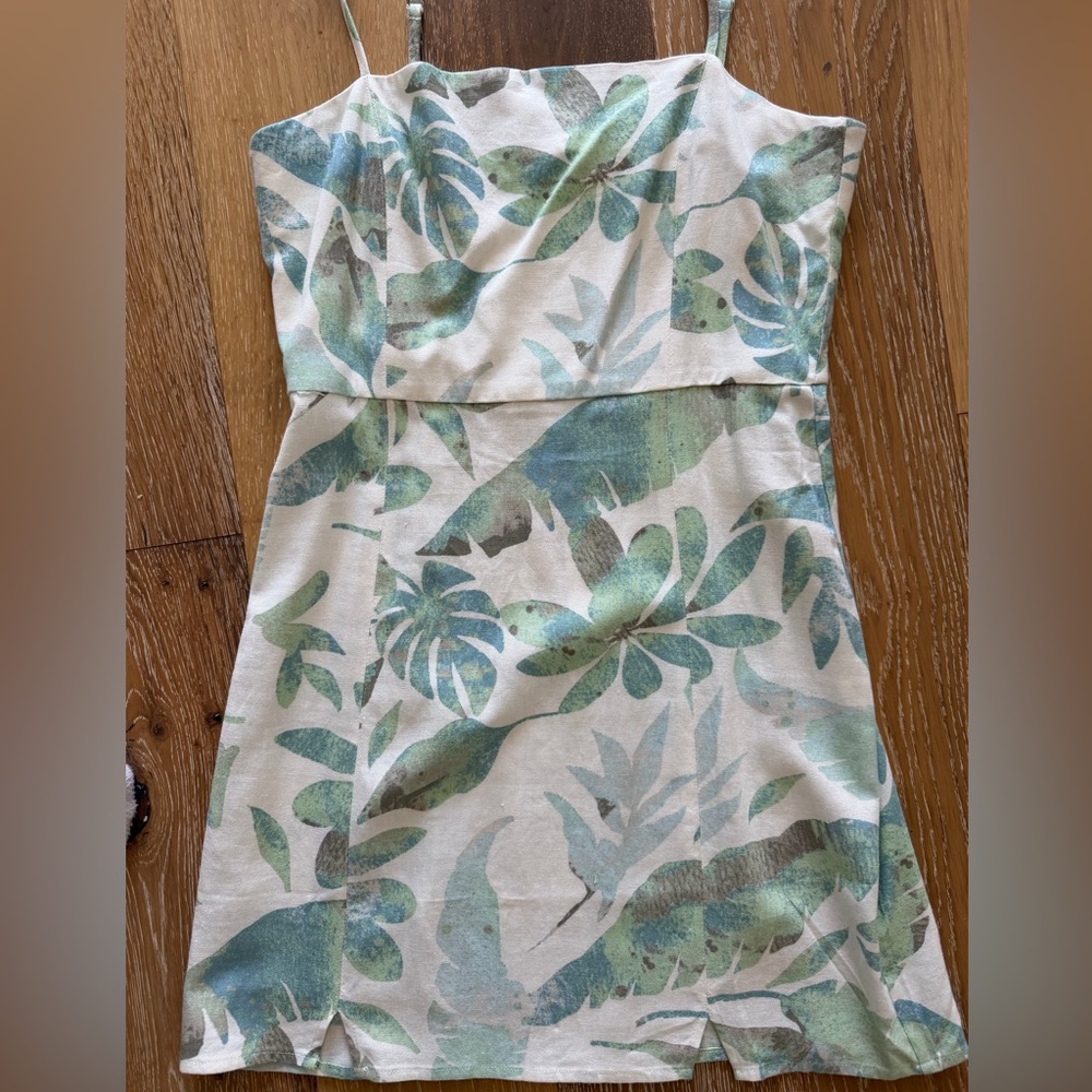 Strapless Tropical Leaf Print Dress in Green and Cream